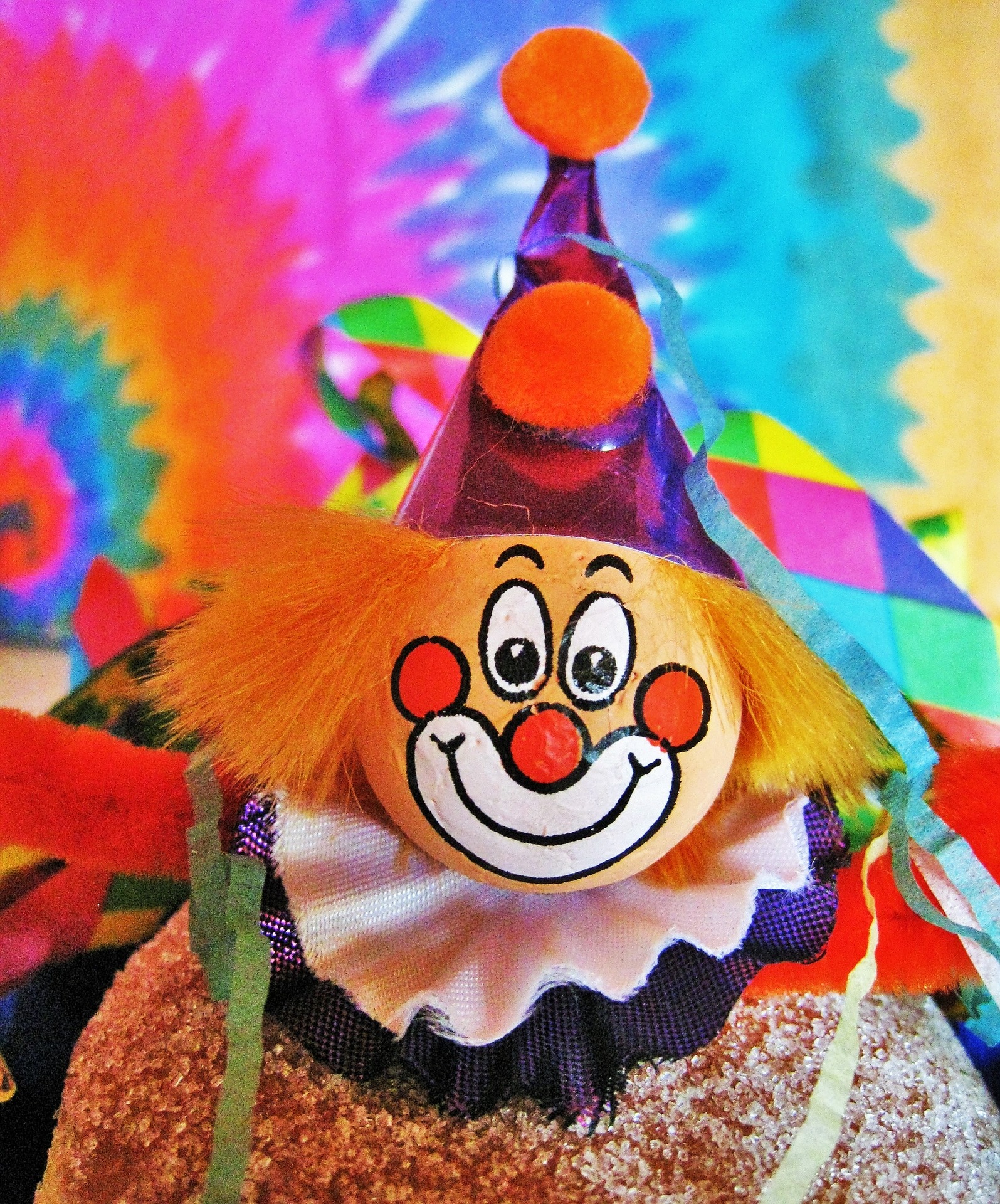carnival-clown-1149326_1920