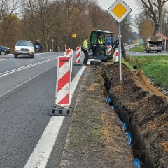 Budowa oświetlenia skrzyżowania drogi krajowej z drogą powiatową w Niemstowie.